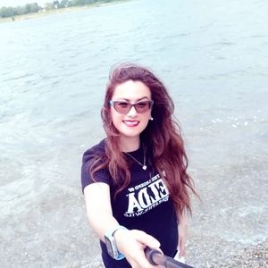 Meet your Posher, Sandra